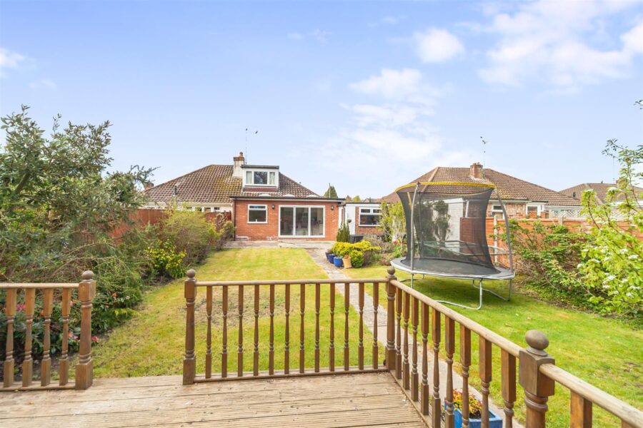3 bedroom house in Burgess Hill
